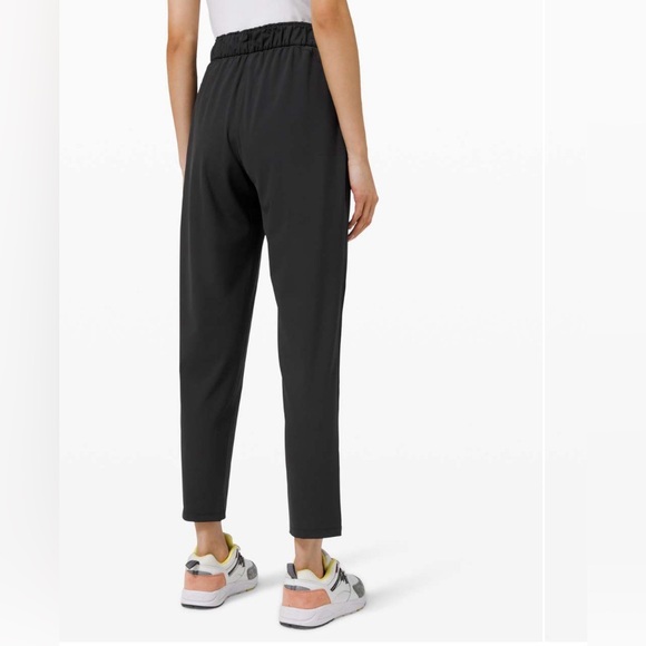 Lululemon Keep Moving Pant- Black - Picture 2 of 10